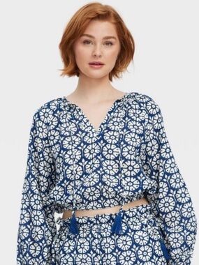 Roller Rabbit Women's Daisy Floral Long Sleeve Tie-Neck Boho Top Navy Blue - L